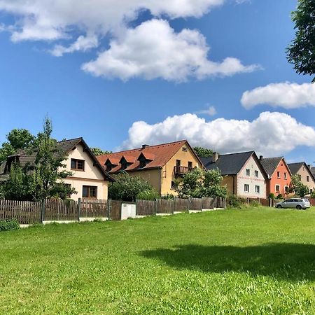 Fox Apartment Hostka  Luaran gambar